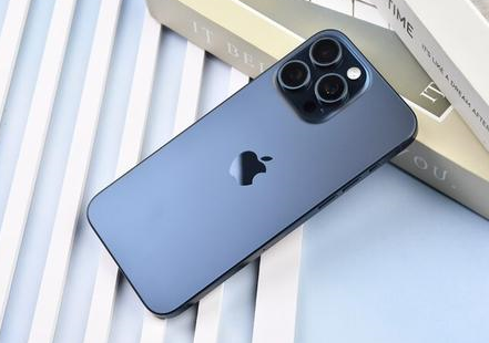 萨迦苹果维修点分享iPhone 15 Pro Max屏幕更换全新实操风险 